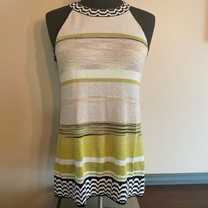 White House|Black Market top